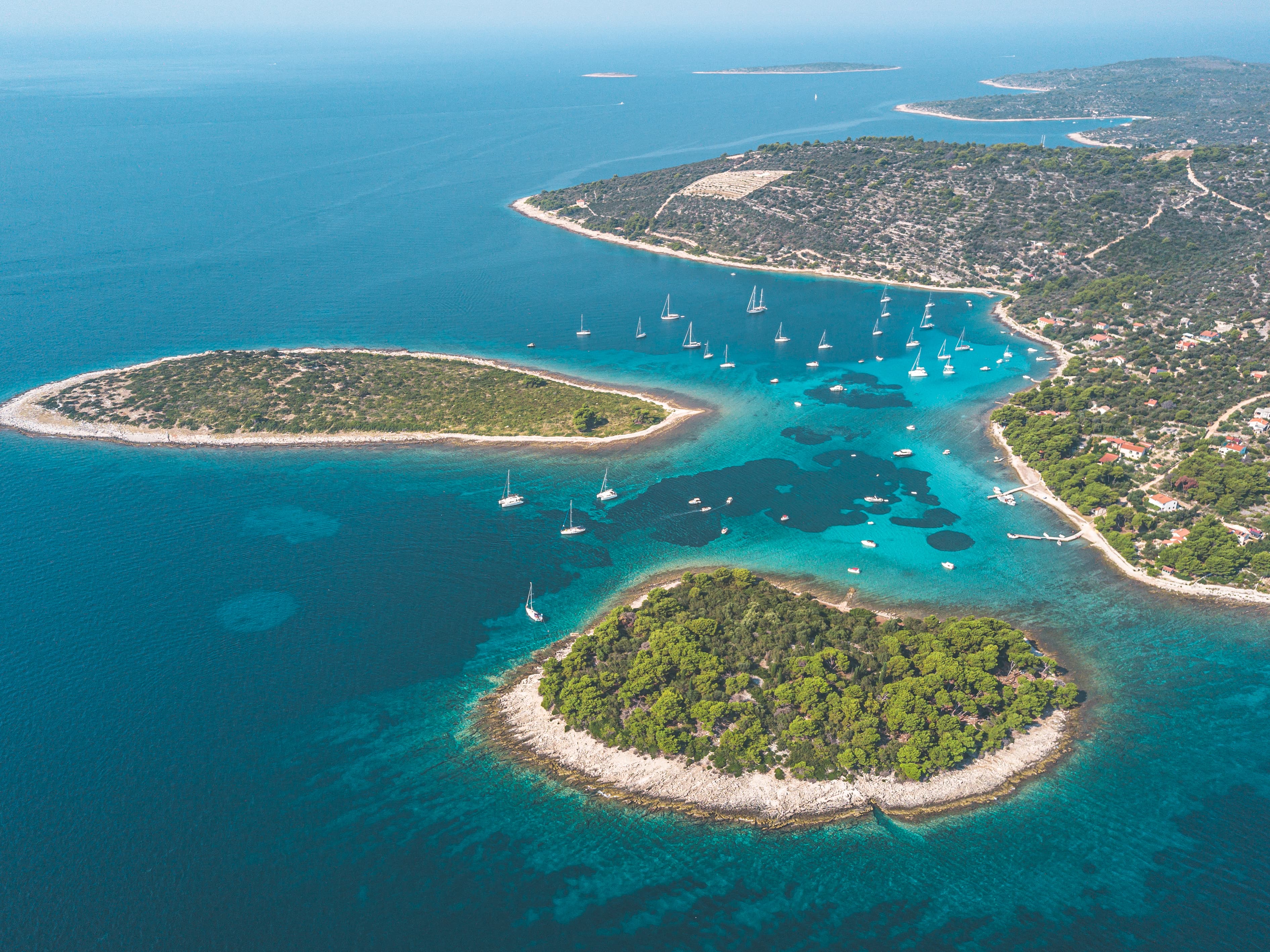 Half Day boat tour to the Blue Lagoon, Solta and Ciovo Half Day boat tour to the Blue Lagoon, Solta and Ciovo