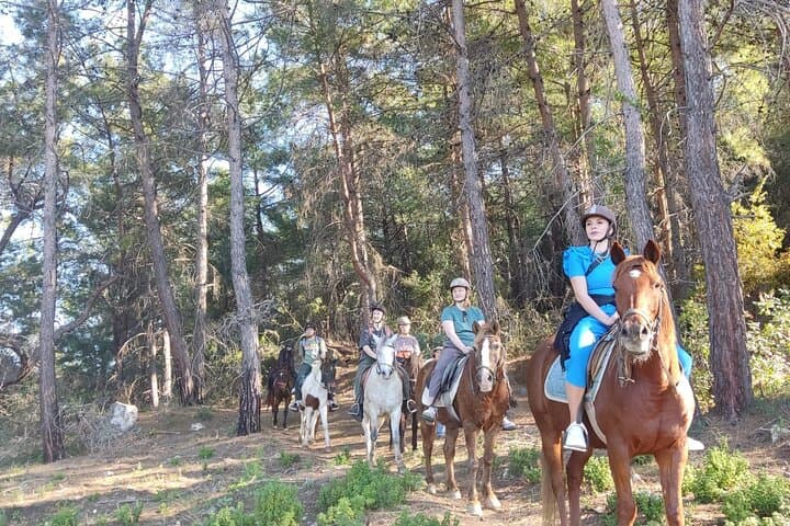 Horse Riding Tour at Taurus Mountains with Roundtrip Transfer Horse Riding Tour at Taurus Mountains with Roundtrip Transfer