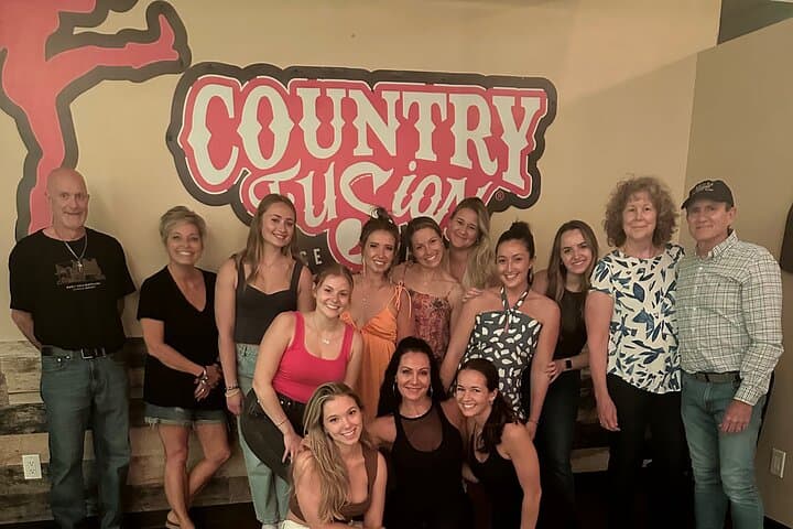 Line Dance Lesson in Nashville — Country Fusion Evening (Grand Ole Opry meetup + Broadway crawl) Line Dance Lesson in Nashville — Country Fusion Evening (Grand Ole Opry meetup + Broadway crawl)