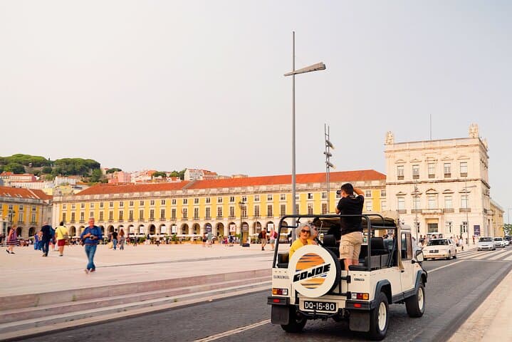 LISBON DAILY TOUR in a Vintage Jeep with FOOD & DRINK Tastings LISBON DAILY TOUR in a Vintage Jeep with FOOD & DRINK Tastings