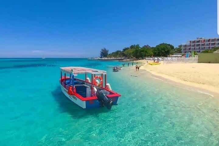 Negril in 1 Days - Relax on Seven Mile Beach (motorised & non-motorised water sports available) Negril in 1 Days - Relax on Seven Mile Beach (motorised & non-motorised water sports available)