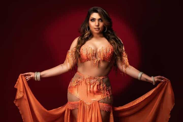 Cairo in 1 Days - Evening sail on the Nile through Cairo's lit skyline Cairo in 1 Days - Evening sail on the Nile through Cairo's lit skyline