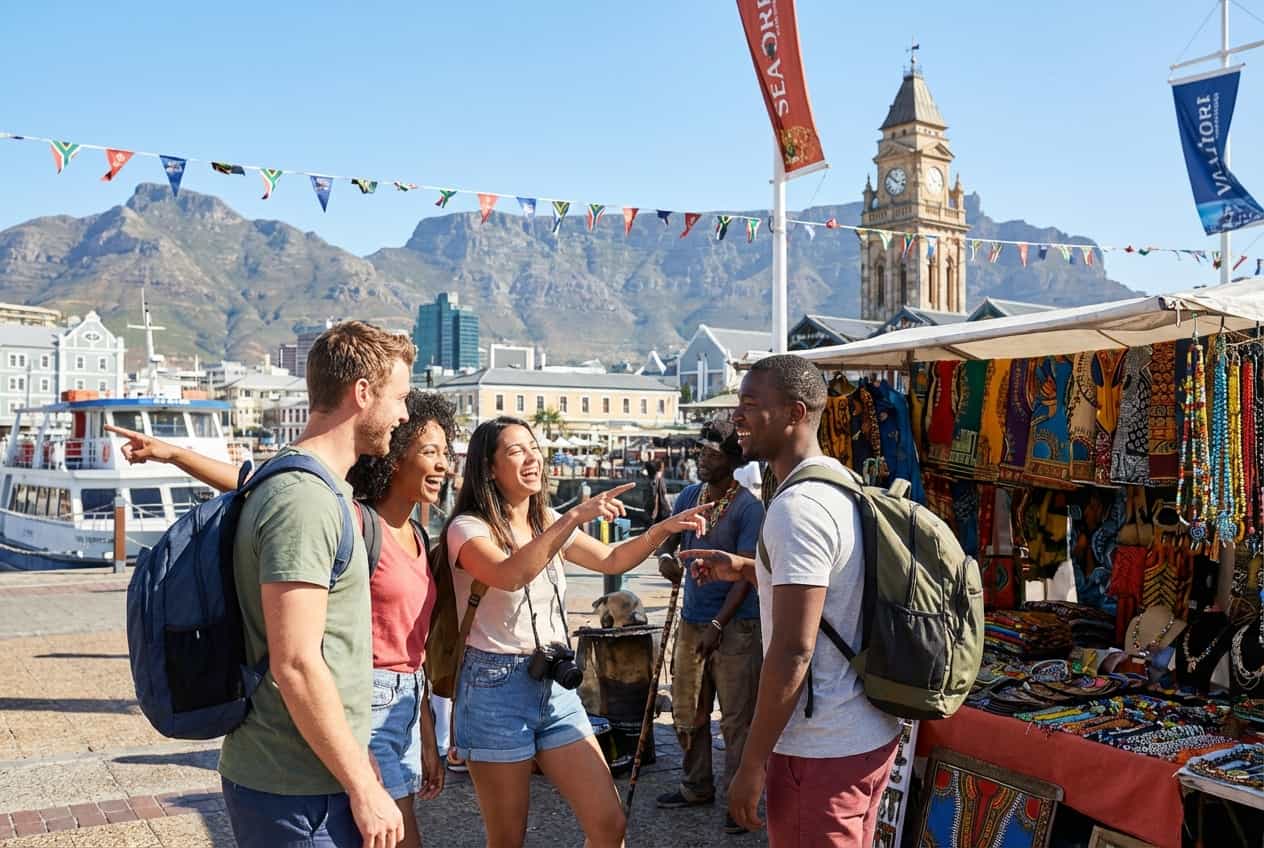 Cape Town in 1 Day - Sunrise hike up Lion's Head for iconic group photos Cape Town in 1 Day - Sunrise hike up Lion's Head for iconic group photos