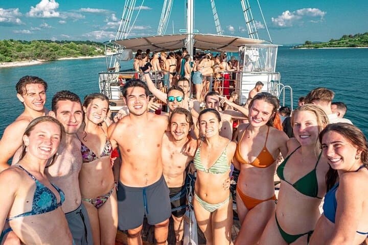 Split in 1 Day for Friends - 6-hour boat party departing from Split Riva Split in 1 Day for Friends - 6-hour boat party departing from Split Riva