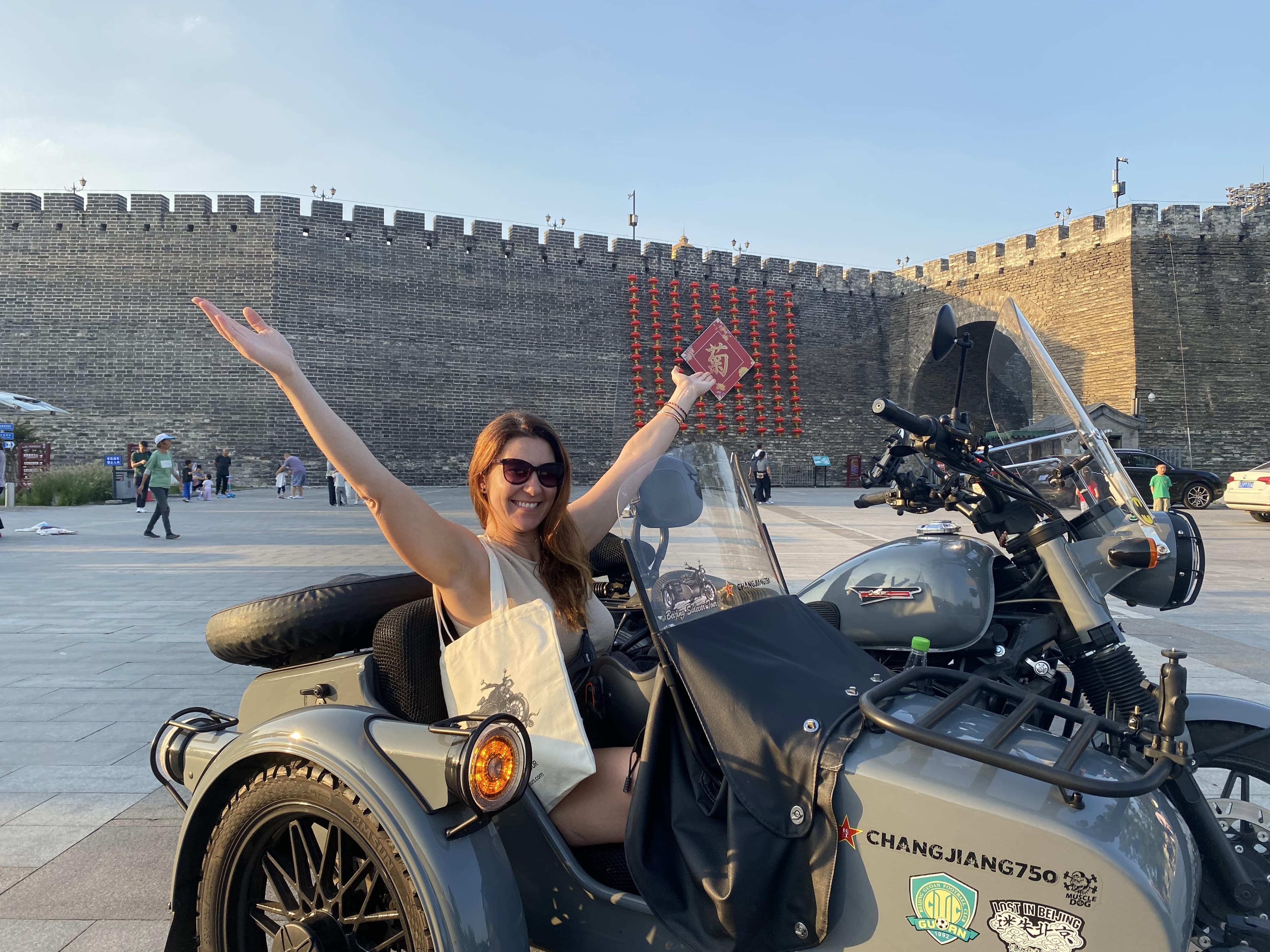 Pravite Old Beijing City & Pearl Market Tour by Sidecar Pravite Old Beijing City & Pearl Market Tour by Sidecar