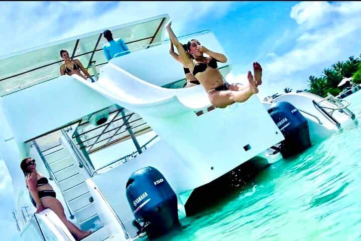Private 5-Star Yacht Party — Punta Cana (Bávaro) — 3-hour Cruise Private 5-Star Yacht Party — Punta Cana (Bávaro) — 3-hour Cruise