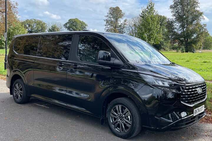 Private Airport Transfer: Heathrow to/from Central London (Family-friendly) Private Airport Transfer: Heathrow to/from Central London (Family-friendly)