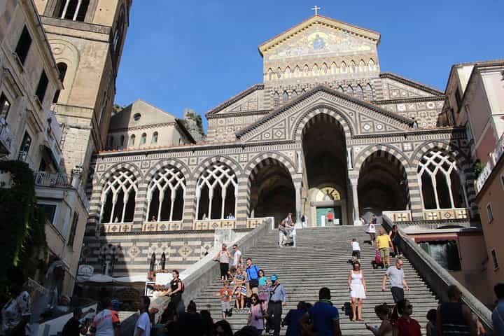 Private & Exclusive Amalfi Coast: Positano, Local Wines, Mozzarella & Sorbet (Private Day Tour) Private & Exclusive Amalfi Coast: Positano, Local Wines, Mozzarella & Sorbet (Private Day Tour)