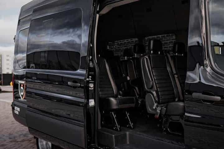 Newark in 1 Days - Private, direct shuttle with family-friendly service Newark in 1 Days - Private, direct shuttle with family-friendly service