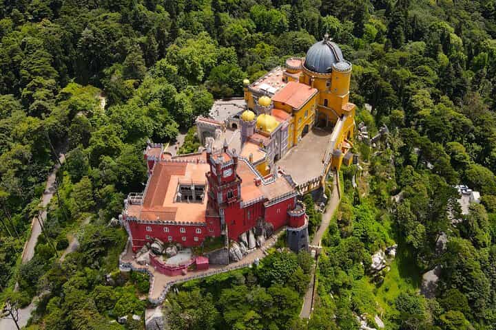 Private Getaway in Sintra — Through the Hills to the Coast (Couples) Private Getaway in Sintra — Through the Hills to the Coast (Couples)