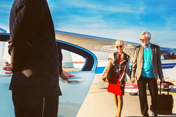 Lisbon in 1 Day for Couples - Private vehicle (Tesla / Mercedes / Jaguar) with professional driver Lisbon in 1 Day for Couples - Private vehicle (Tesla / Mercedes / Jaguar) with professional driver