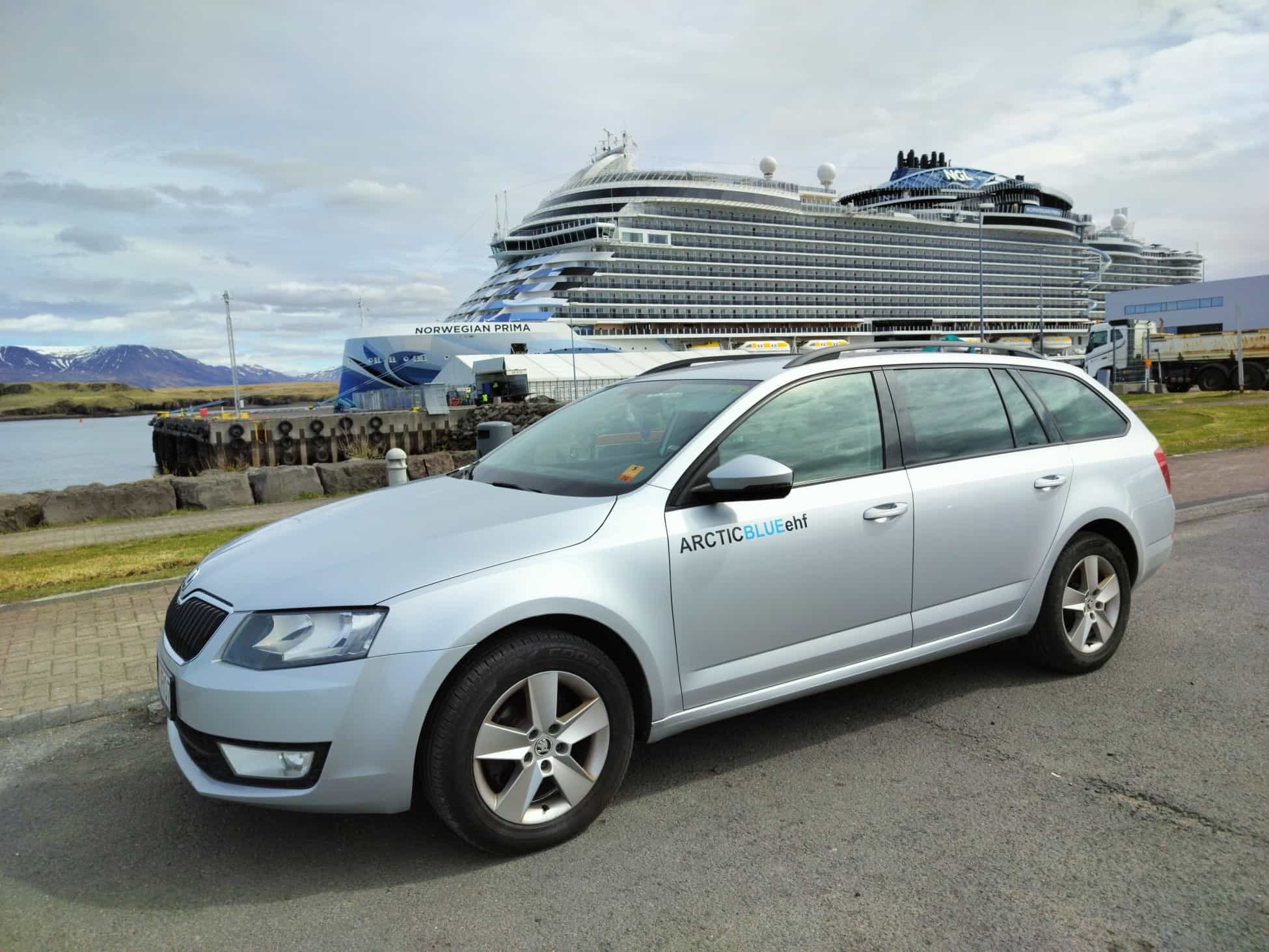 Private Transfer from Reykjavik to Keflavik Airport Private Transfer from Reykjavik to Keflavik Airport