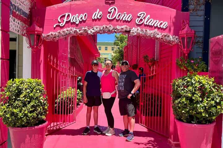 Puerto Plata in 1 Days - Walk through Parque Central and photograph the Catedral and La Glorieta Puerto Plata in 1 Days - Walk through Parque Central and photograph the Catedral and La Glorieta