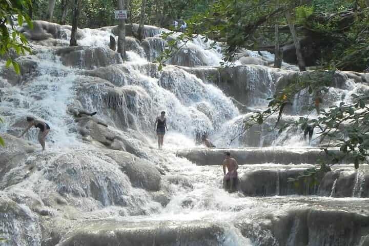 Ocho Rios in 1 Days - Climb Dunn's River Falls and reach the river mouth and beach Ocho Rios in 1 Days - Climb Dunn's River Falls and reach the river mouth and beach
