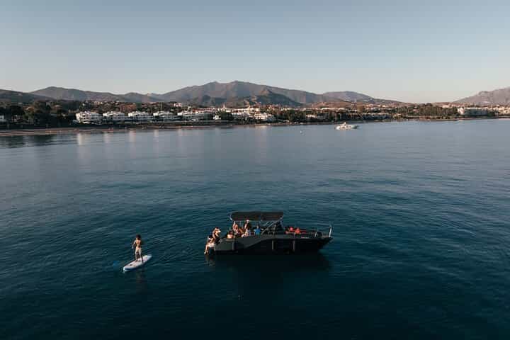 Romantic Day in Estepona — Private 2H Sunset Boat Charter + Old Town Charm Romantic Day in Estepona — Private 2H Sunset Boat Charter + Old Town Charm