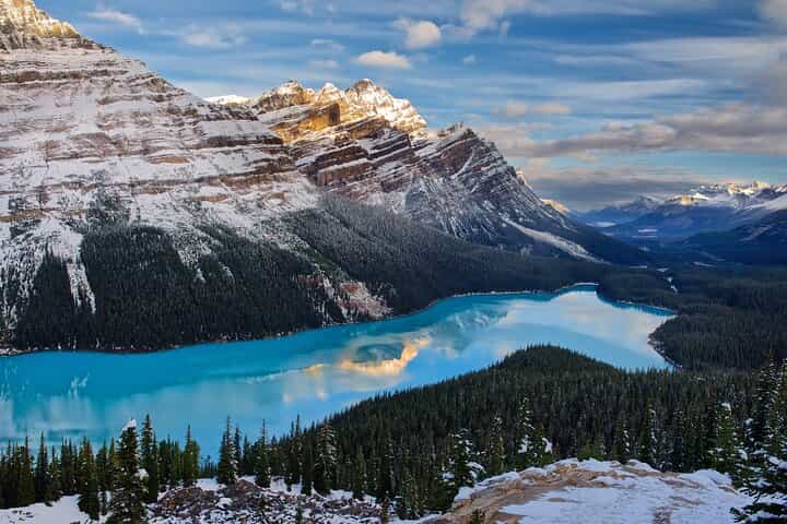 Shared - Full Day Small Group Banff & Lake Louise: Lakes, Lookouts & Canyons (Max 12) Shared - Full Day Small Group Banff & Lake Louise: Lakes, Lookouts & Canyons (Max 12)