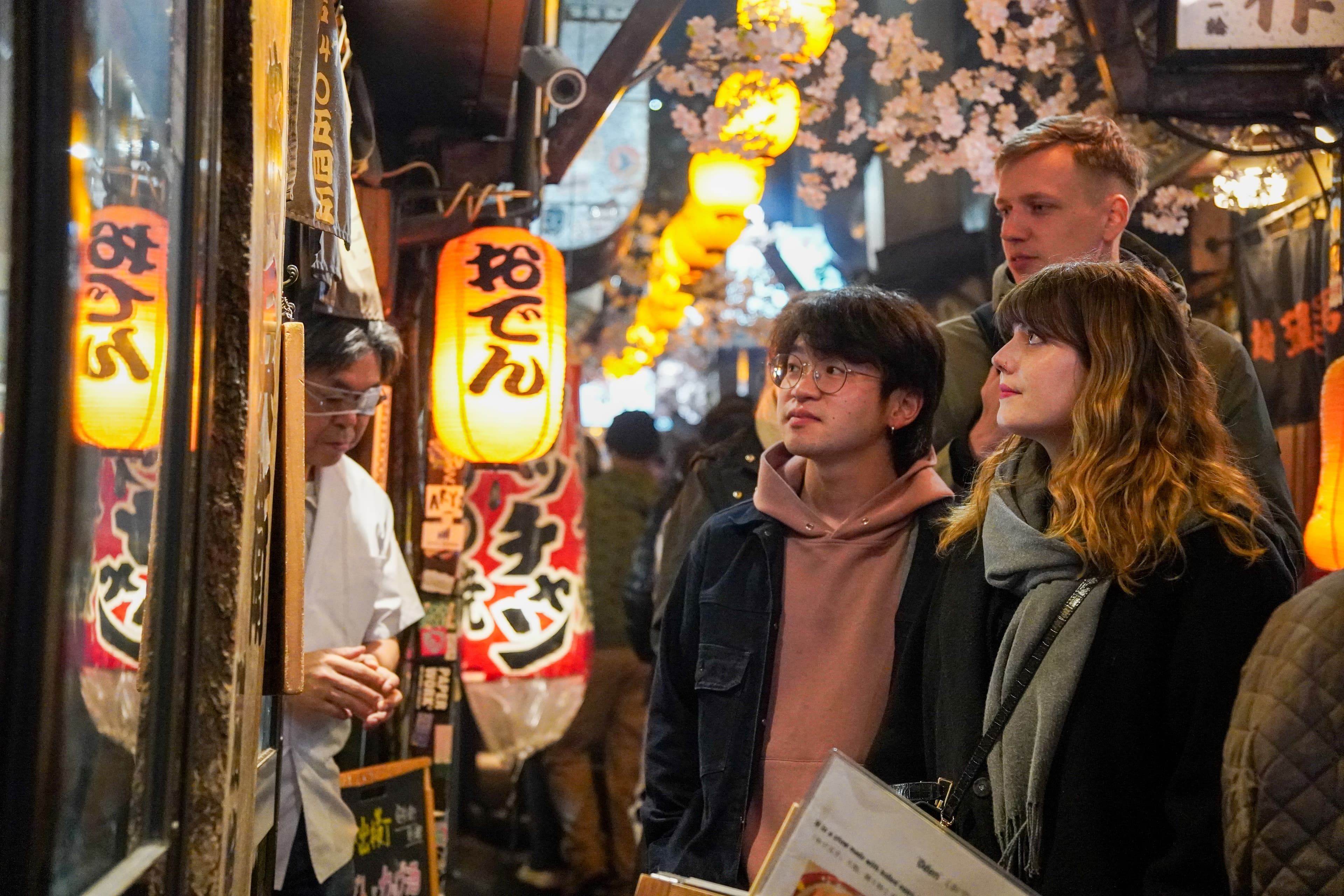 Shinjuku City in 1 Day for Friends - Guided walk through Omoide Yokocho’s nostalgic alleyways Shinjuku City in 1 Day for Friends - Guided walk through Omoide Yokocho’s nostalgic alleyways