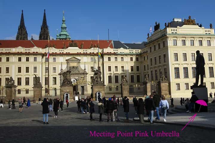Small-Group Tour of Prague Castle with a local guide Small-Group Tour of Prague Castle with a local guide