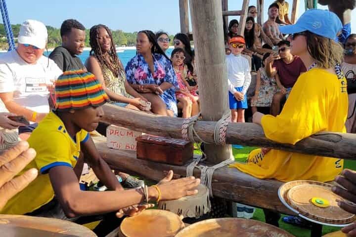 Sunset Dhow Cruise in Nungwi & Kendwa – Zanzibar Tour Sunset Dhow Cruise in Nungwi & Kendwa – Zanzibar Tour