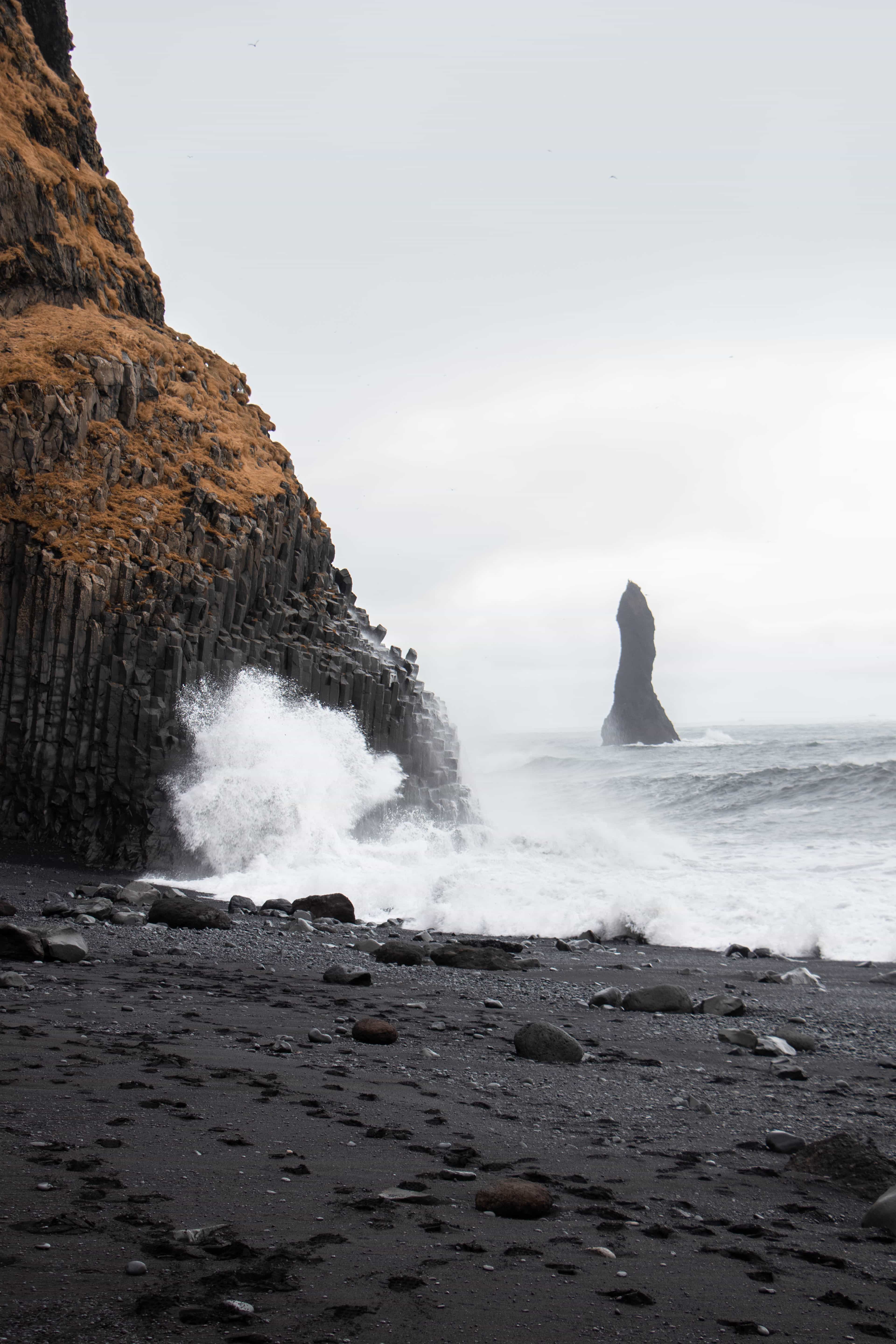 Reykjavík in 1 Day - Walk behind Seljalandsfoss waterfall Reykjavík in 1 Day - Walk behind Seljalandsfoss waterfall