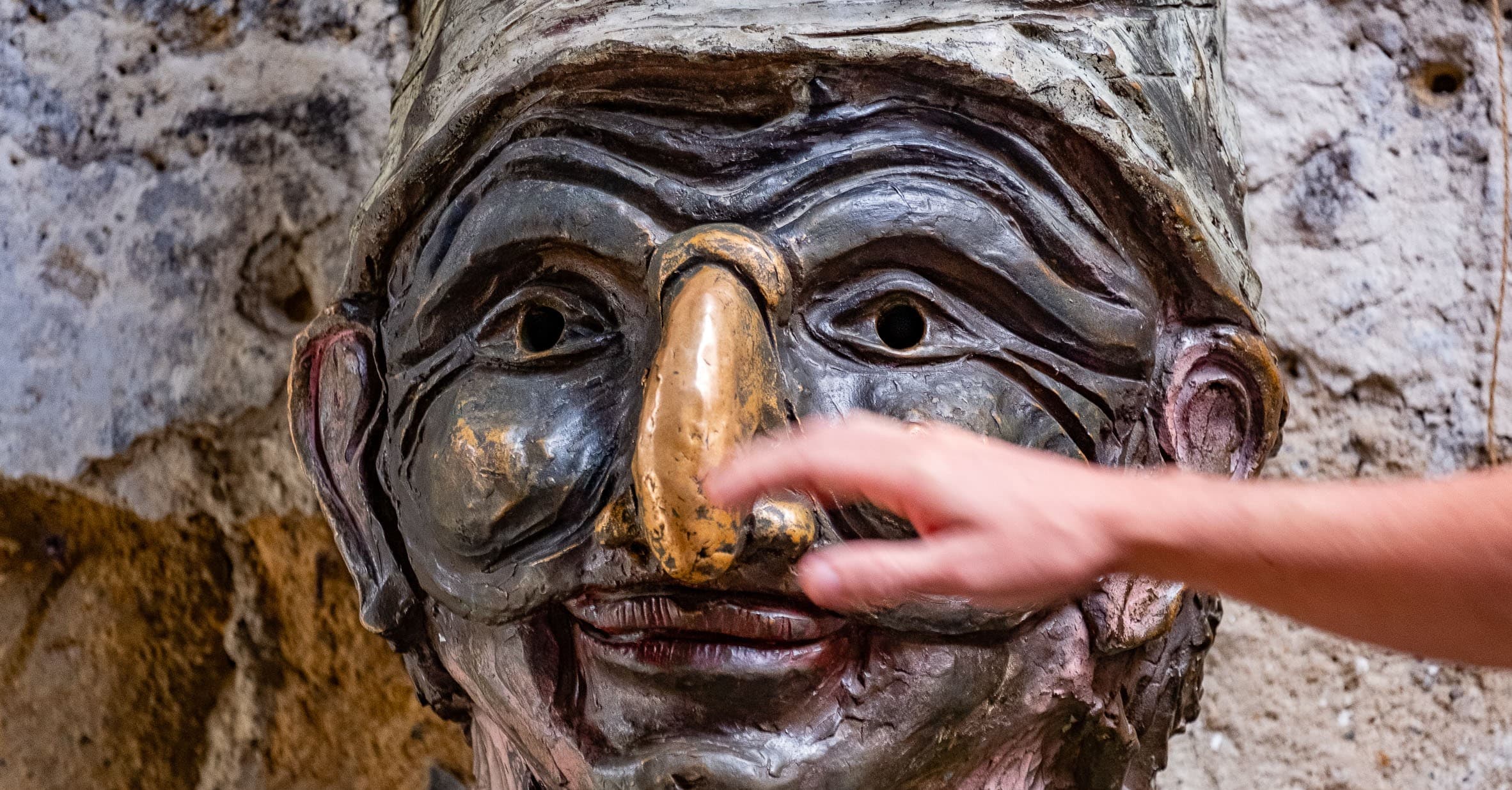 Walking tour del Centro Storico di Napoli — tour in italiano (per famiglie) Walking tour del Centro Storico di Napoli — tour in italiano (per famiglie)