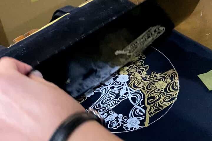 Waseda: Dyeing Workshop and Japanese Garden Waseda: Dyeing Workshop and Japanese Garden